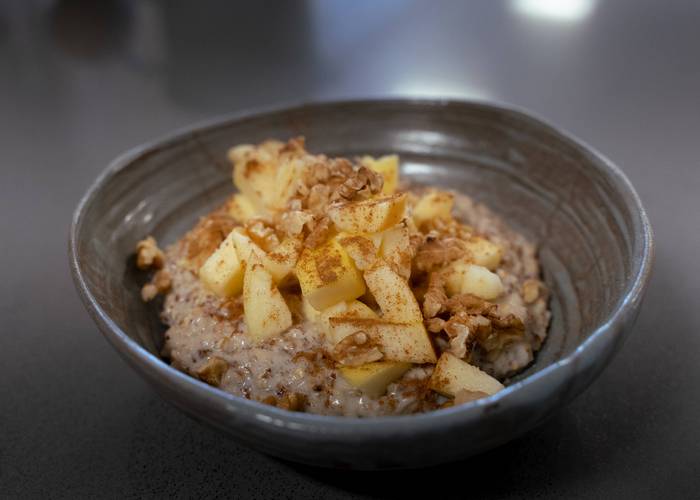 Frühstücks Porridge mit Diätologin Hanna Kolednik